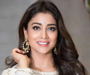 Shriya Saran - images
