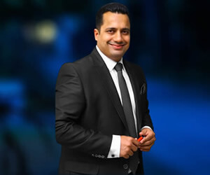 Dr. Vivek Bindra - images