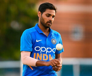 Bhuvneshwar Kumar - images