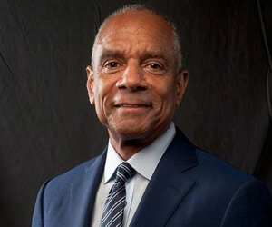 Kenneth Chenault - images