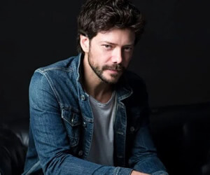 Álvaro Morte - images