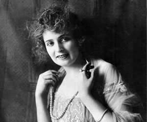 Myrtle Gonzalez - images