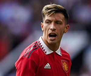 Lisandro Martínez - images