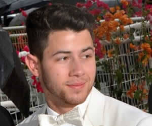 Nick Jonas - images