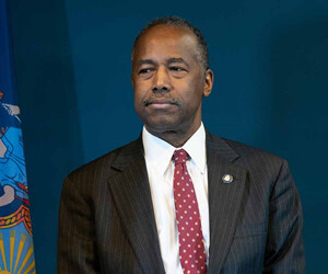 Ben Carson - images