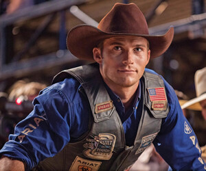 Scott Eastwood - images