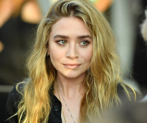 Ashley Olsen - images