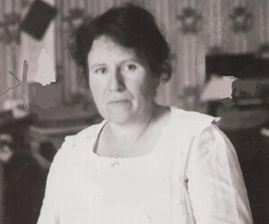 Julieta Lanteri - images