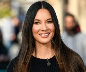 Olivia Munn - images