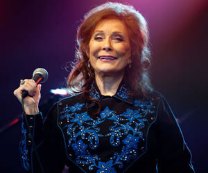 Loretta Lynn - images