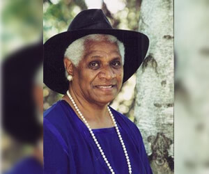 Evelyn Ruth Scott AO - images