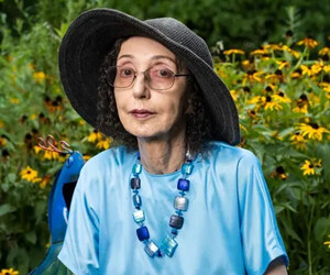 Joyce Carol Oates - images