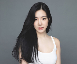 Tiffany Young - images