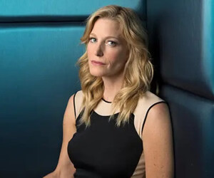 Anna Gunn - images