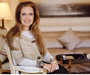 Danielle Steel - images