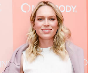 Erin Foster - images