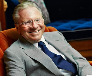 Thomas Peterffy - images