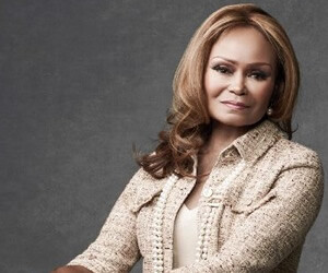 Janice Bryant Howroyd - images