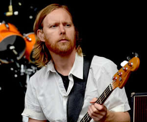 Nate Mendel - images