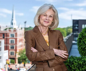 Christie Hefner - images