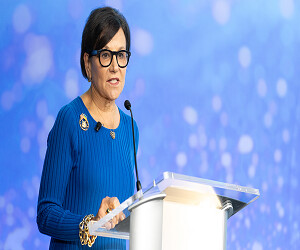 Penny Pritzker - images