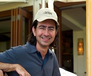 Pierre Omidyar - images