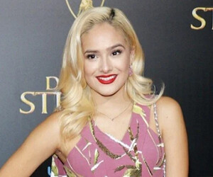 Chachi Gonzales - images