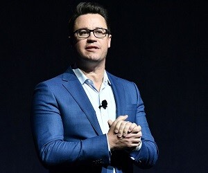 Dave Hollis - images