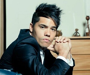 Dominic Sandoval - images