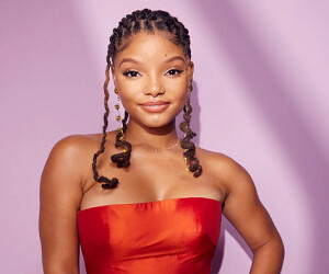 Halle Bailey - images