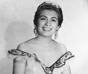 Lola Beltrán - images