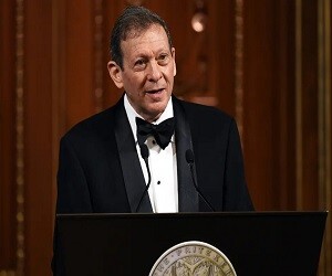 Thomas Pritzker - images