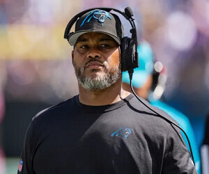 Duce Staley - images