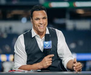 Tony Gonzalez - images