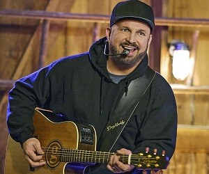 Garth Brooks - images