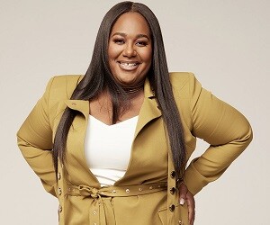 Naomi Raine - images