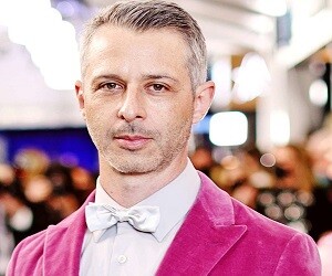 Jeremy Strong - images