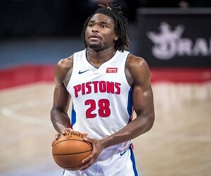 Isaiah Stewart - images