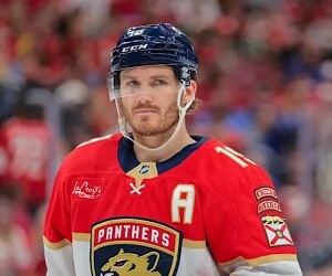 Matthew Tkachuk - images