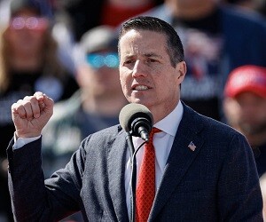 Bernie Moreno - images