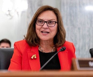 Deb Fischer