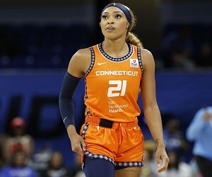 DiJonai Carrington - images