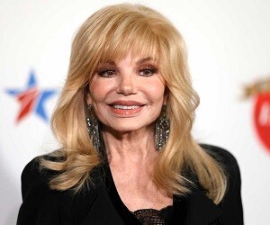 Loni Anderson - images