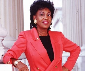 Maxine Waters - images