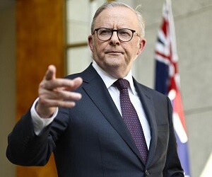 Anthony Albanese - images