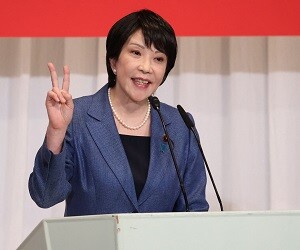 Sanae Takaichi - images