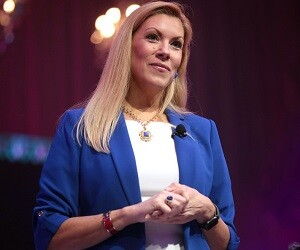 Beth Van Duyne - images