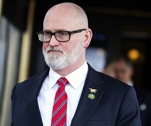 Derrick Van Orden - images