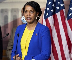 Jahana Hayes - images