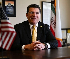 Jay Obernolte - images